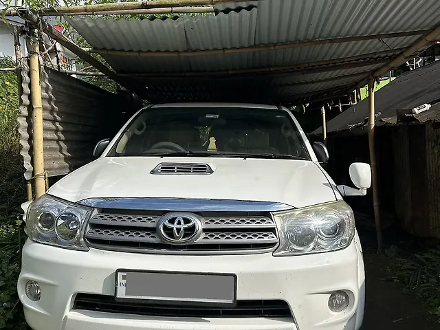 Used Toyota Fortuner [2009-2012] 3.0 MT in Gangtok
