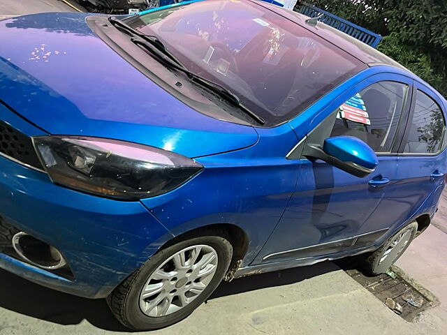 Used Tata Tiago [2016-2020] Revotorq XZ Plus Dual Tone [2018-2019] in Faridabad