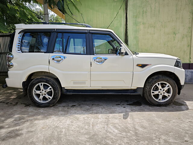 Used Mahindra Scorpio [2014-2017] S10 in Guwahati