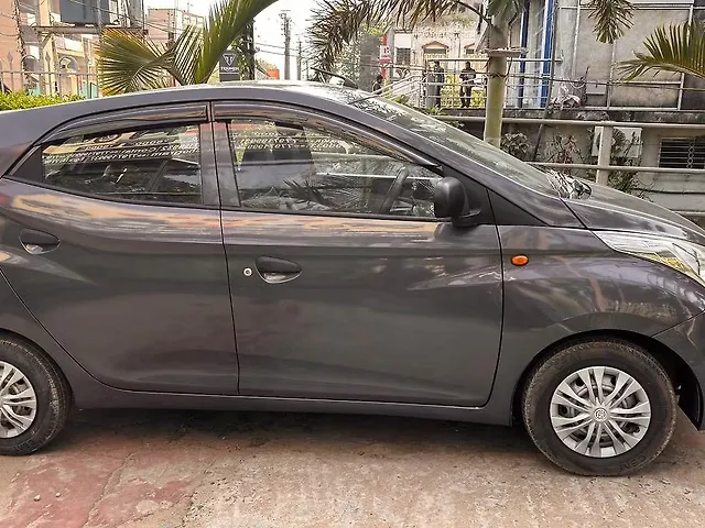 Used 2015 Hyundai Eon in Purba Medinipur