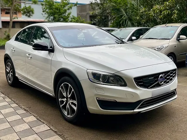Used 2017 Volvo S60 in Pune