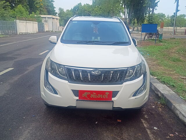 Used 2017 Mahindra XUV500 in Ahmedabad