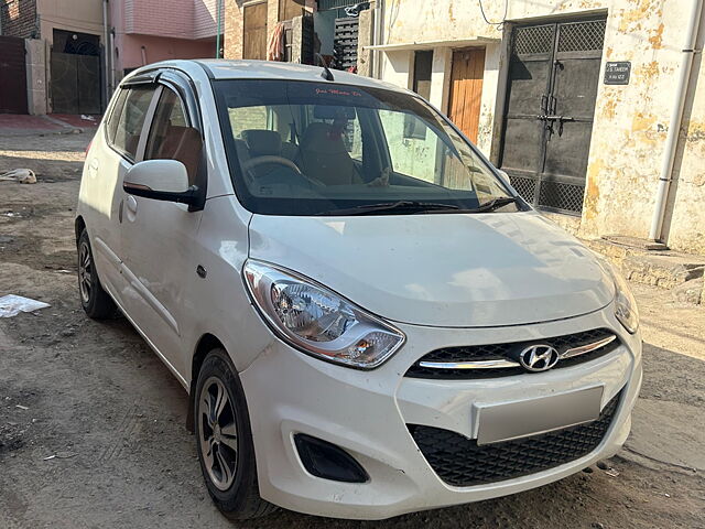 Used 2011 Hyundai i10 in Chandigarh