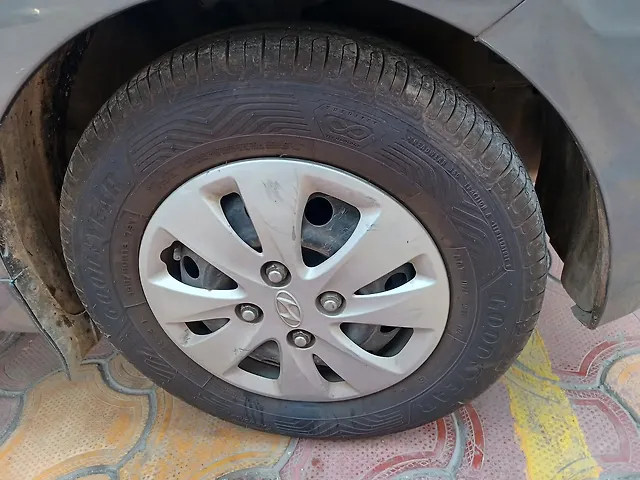 Used 2013 Hyundai i10 in Noida