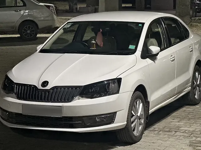 Used Skoda Rapid Style 1.6 MPI AT in Mohali