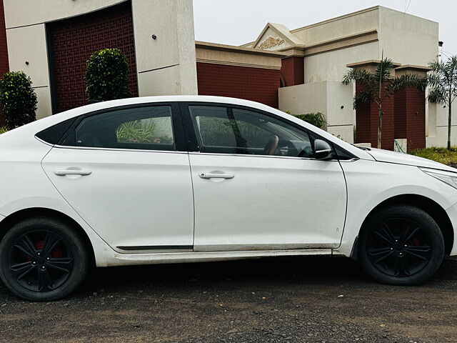 Used Hyundai Verna [2017-2020] SX 1.6 VTVT in Surat