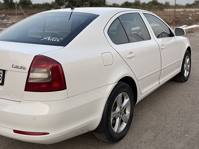 Used Skoda Laura Elegance 2.0 TDI CR AT in Jamnagar