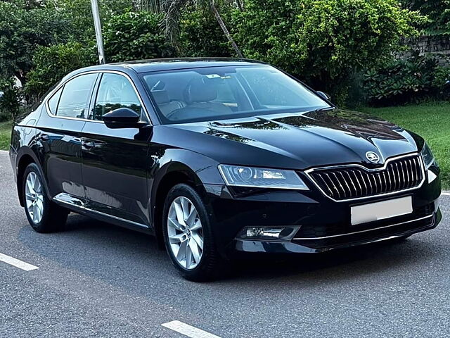 Used Skoda Superb [2016-2020] L&K TDI AT in Chandigarh