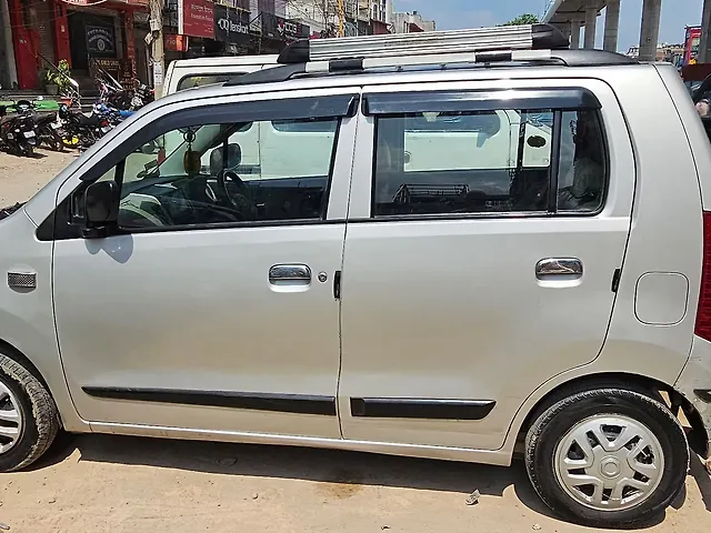 Used 2016 Maruti Suzuki Wagon R in Delhi