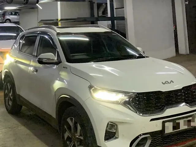Used 2022 Kia Sonet in Mumbai