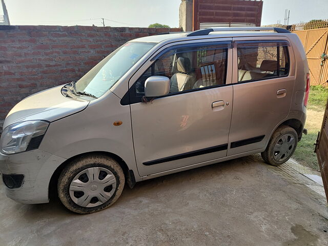 Used Maruti Suzuki Wagon R 1.0 [2014-2019] VXI in Unnao