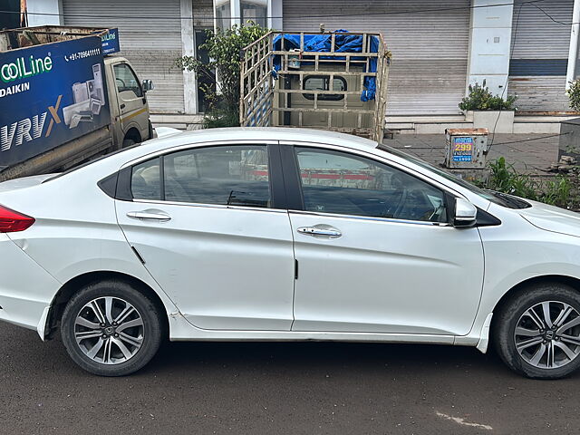 Used Honda City 4th Generation V Petrol [2017-2019] in Surat