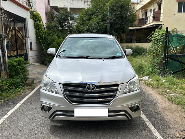 Used 2014 Toyota Innova in Bangalore