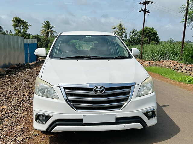 Used 2015 Toyota Innova in Kolhapur