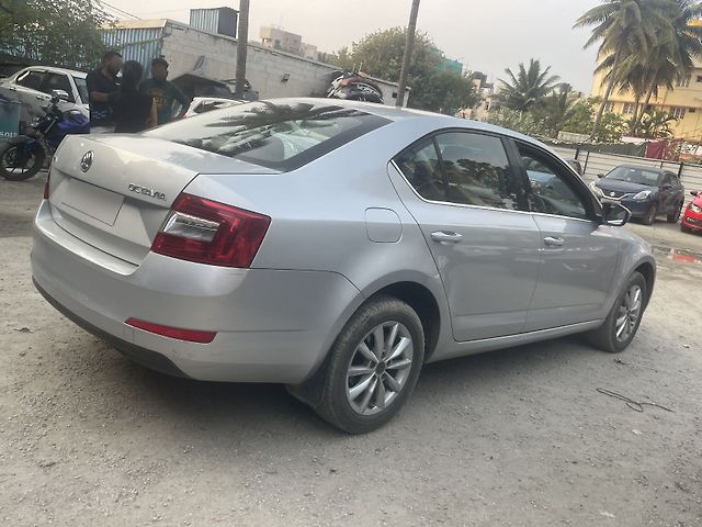 Used Skoda Octavia [2013-2015] Elegance 2.0 TDI AT in Bangalore