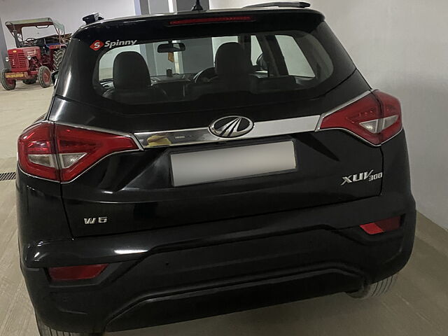 Used Mahindra XUV300 [2019-2024] 1.5 W6 [2019-2020] in Gandhinagar