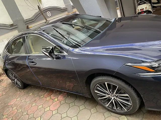 Used Lexus Old Generation ES 2018 300h Luxury in Pune