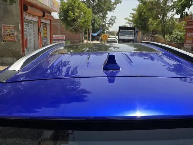 Used Mahindra Old Generation XUV700 AX 7 Petrol MT 7 STR [2023-2024] in Ludhiana