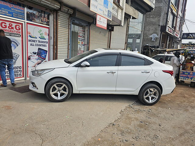 Used Hyundai Verna [2017-2020] SX Plus 1.6 CRDi AT in Rampur (Uttar Pradesh)