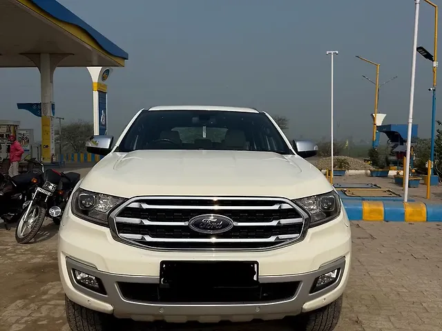 Used 2020 Ford Endeavour in Ludhiana