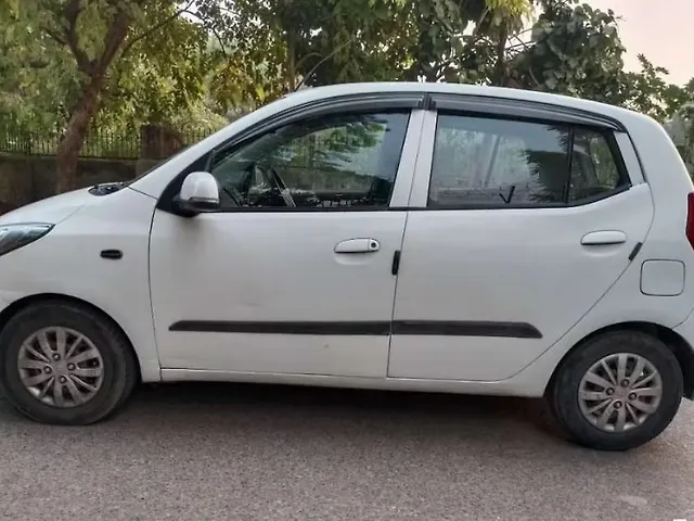 Used 2011 Hyundai i10 in Patan