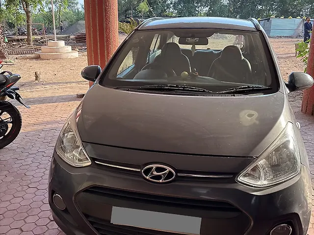 Used 2014 Hyundai Grand i10 in Chandrapur