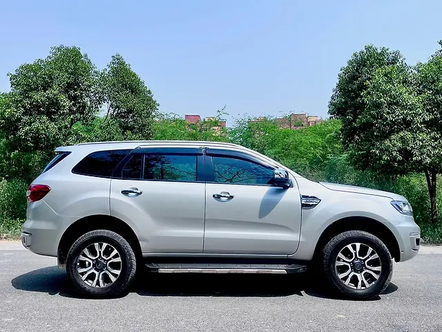 Used Ford Endeavour Titanium Plus 3.2 4x4 AT in Delhi