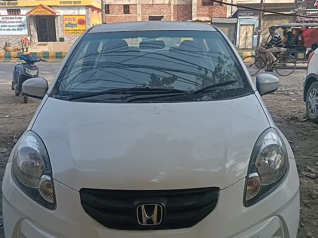 Used 2013 Honda Amaze in Lucknow