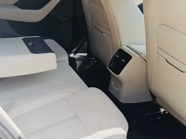 Used Skoda Octavia L&K 2.0 in Bangalore