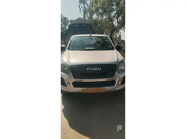 Used 2022 Isuzu D-Max V-Cross in Jamnagar