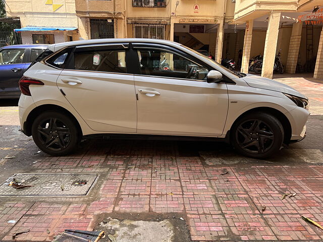 Used Hyundai i20 [2020-2023] Sportz 1.2 IVT [2020-2023] in Navi Mumbai