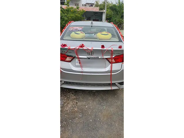 Used Honda City 4th Generation VX CVT Petrol [2017-2019] in Hyderabad