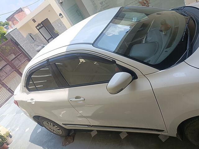 Used Maruti Suzuki Dzire VXi in Bulandshahar