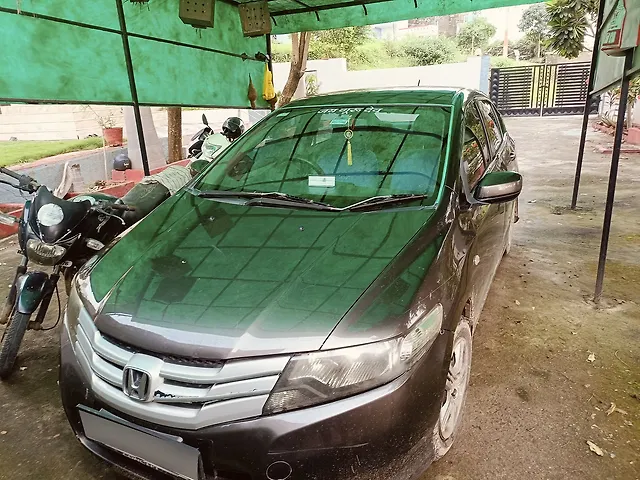 Used 2010 Honda City in Himmatnagar