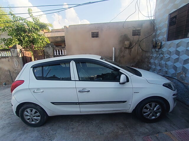 Used 2014 Hyundai i20 in Jhunjhunu