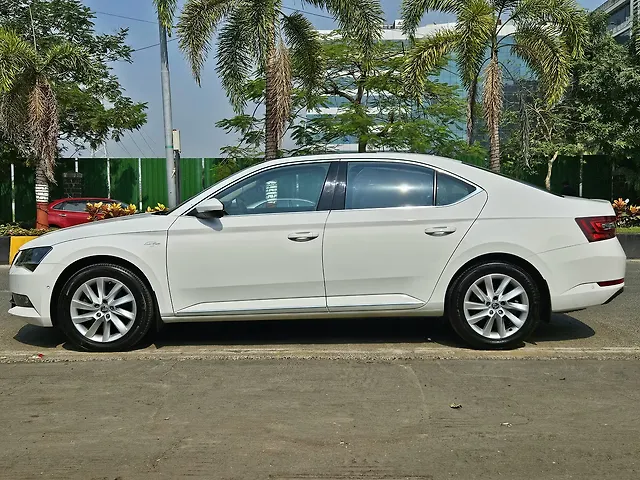 Used 2018 Skoda Superb in Pune