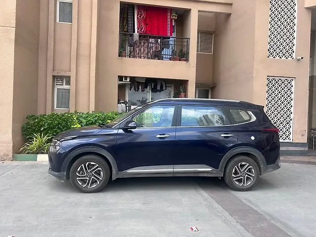 Used 2022 Kia Carens in Bangalore