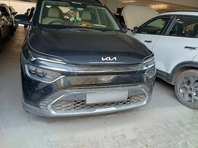 Used 2023 Kia Carens in Gurgaon