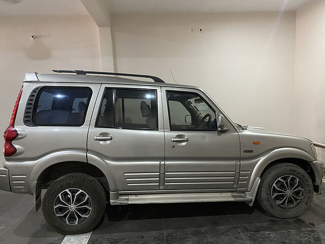 Used Mahindra Scorpio [2006-2009] SLX 2.6 Turbo 8 Str in Aligarh