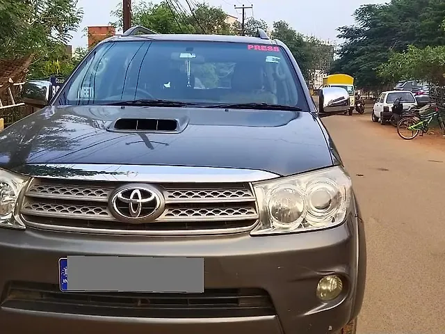 Used 2010 Toyota Fortuner in Bhubaneswar