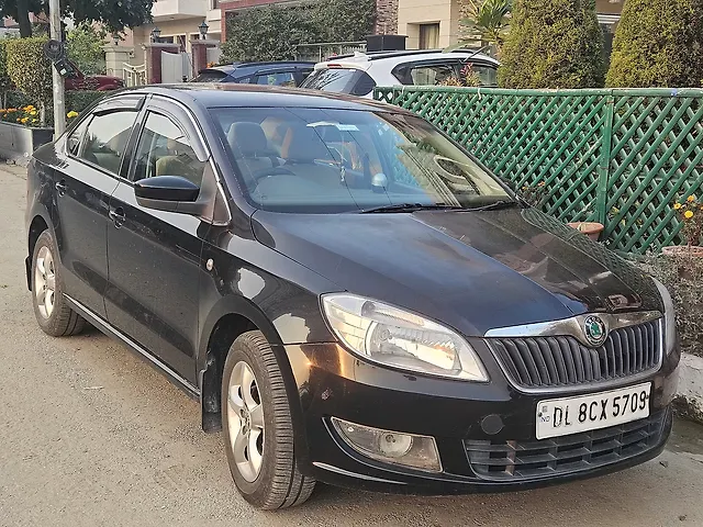 Used 2012 Skoda Rapid in Mohali