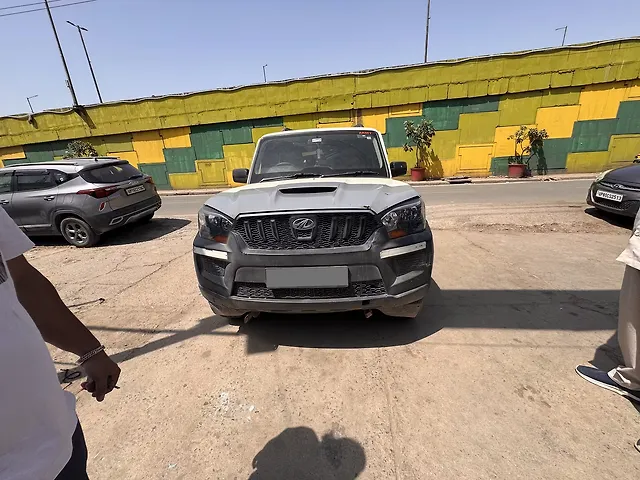 Used 2016 Mahindra Scorpio in Agra