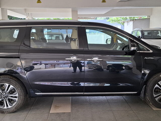 Used Kia Carnival [2020-2023] Prestige 6 STR in Rajahumundry