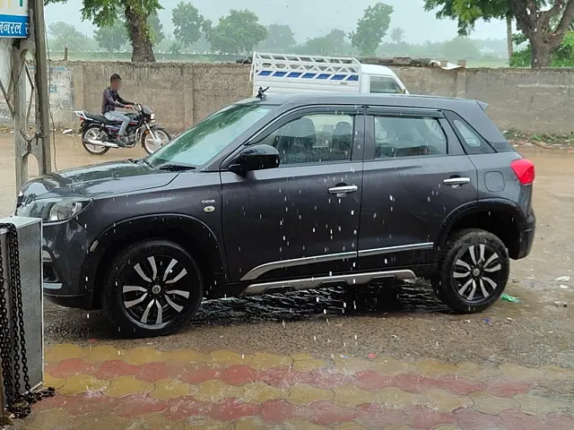 Used 2016 Maruti Suzuki Vitara Brezza in Bhuj