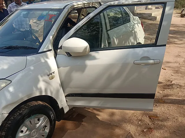 Used Maruti Suzuki Swift Dzire [2015-2017] LXI in Agra