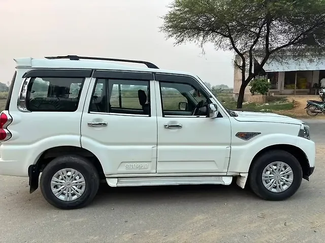 Used 2019 Mahindra Scorpio in Ballia