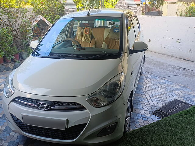 Used 2011 Hyundai i10 in Dehradun