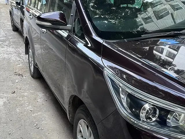 Used Toyota Innova Crysta [2016-2020] 2.4 V Diesel in Mumbai