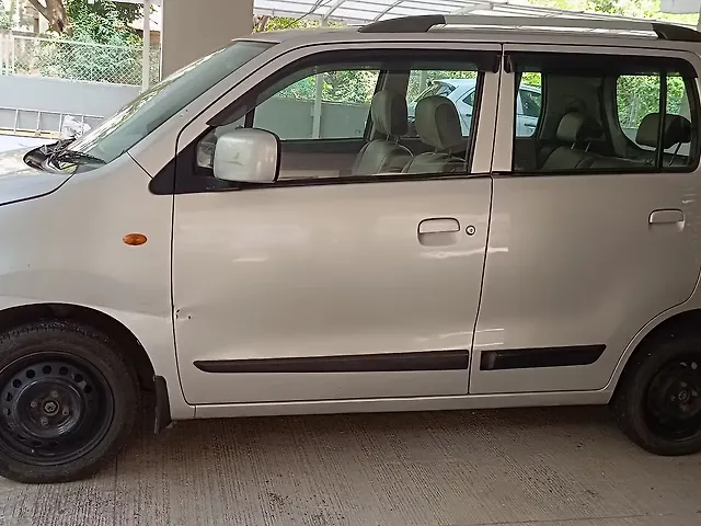 Used Maruti Suzuki Wagon R 1.0 [2010-2013] VXi in Kolhapur