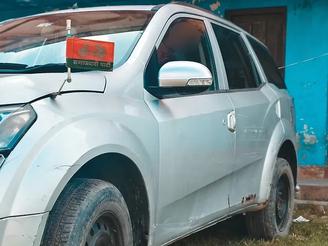 Used 2014 Mahindra XUV500 in Siddharthnagar